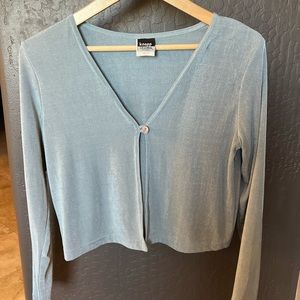 Knapp Studio Button Top Flowy
